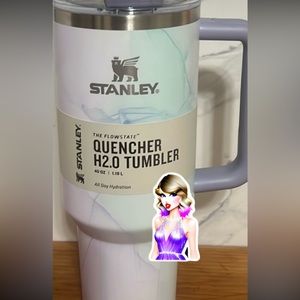 [SOLD] NEW Stanley H2.0 watercolor dusk 40oz quencher tumbler.